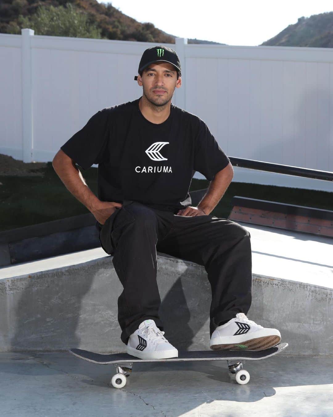 ケビン・ホーフラーのインスタグラム：「@cariumaskateboarding Catiba Pro Shoes 🌱」