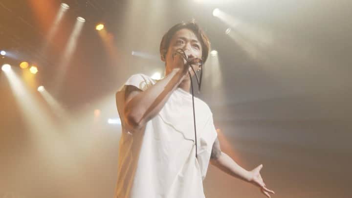 のインスタグラム：「【アーカイブ配信中】 ⁡ “Wonderer Tour” 2021.6.23(水)EX THEATER ROPPONGI ⁡ アーカイブ配信は6/27(日)23:59まで。 ⁡ 視聴チケット(3,300円)は6/27 21:00まで購入できます。 ⁡ ぜひご覧ください。 ⁡ https://eplus.jp/ncis-st/ ⁡ #nothingscarvedinstone #ナッシングス #ncis #silversunrecords #wonderer #wonderertour」