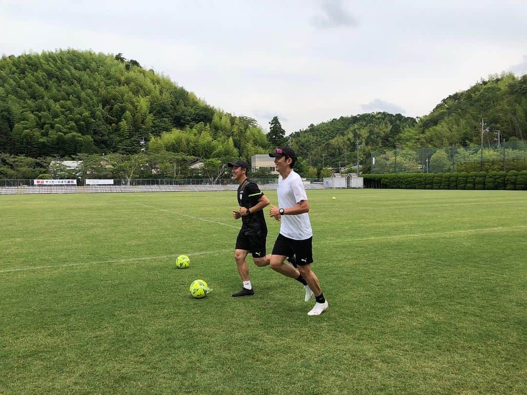 長谷部誠のインスタグラム：「*** いつもありがとう、藤枝‼︎ #故郷  #藤枝 #fujieda  #heimat」