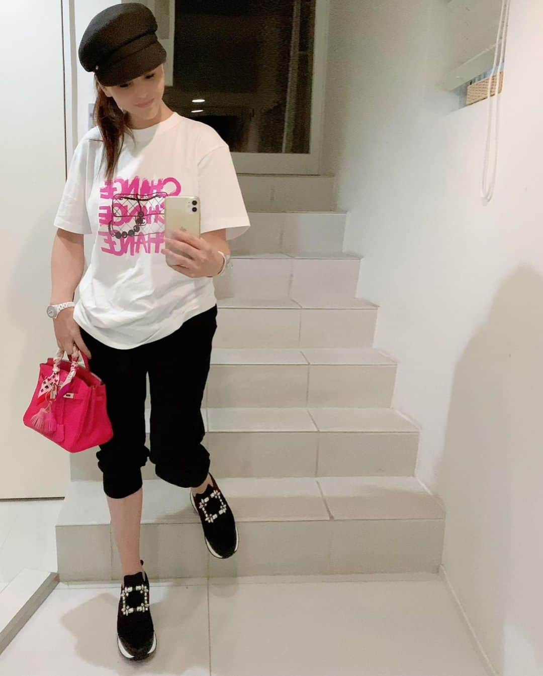 麻美さんのインスタグラム写真 - (麻美Instagram)「楽ちんコーデ💓 ． @sayuri_style  @bloom_selectshop  . さゆりちゃんのお店は 安くて可愛いもの沢山あるので覗いてみてね❣️ ． #プチプラ #楽ちんコーデ #casual #casualstyle」6月24日 13時09分 - mami0s