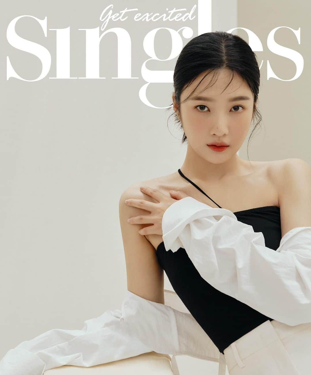 ジョイ（パク・スヨン ）さんのインスタグラム写真 - (ジョイ（パク・スヨン ）Instagram)「@singlesmagazine 🤍 @thebodyshop_korea 🤍」6月24日 21時10分 - _imyour_joy