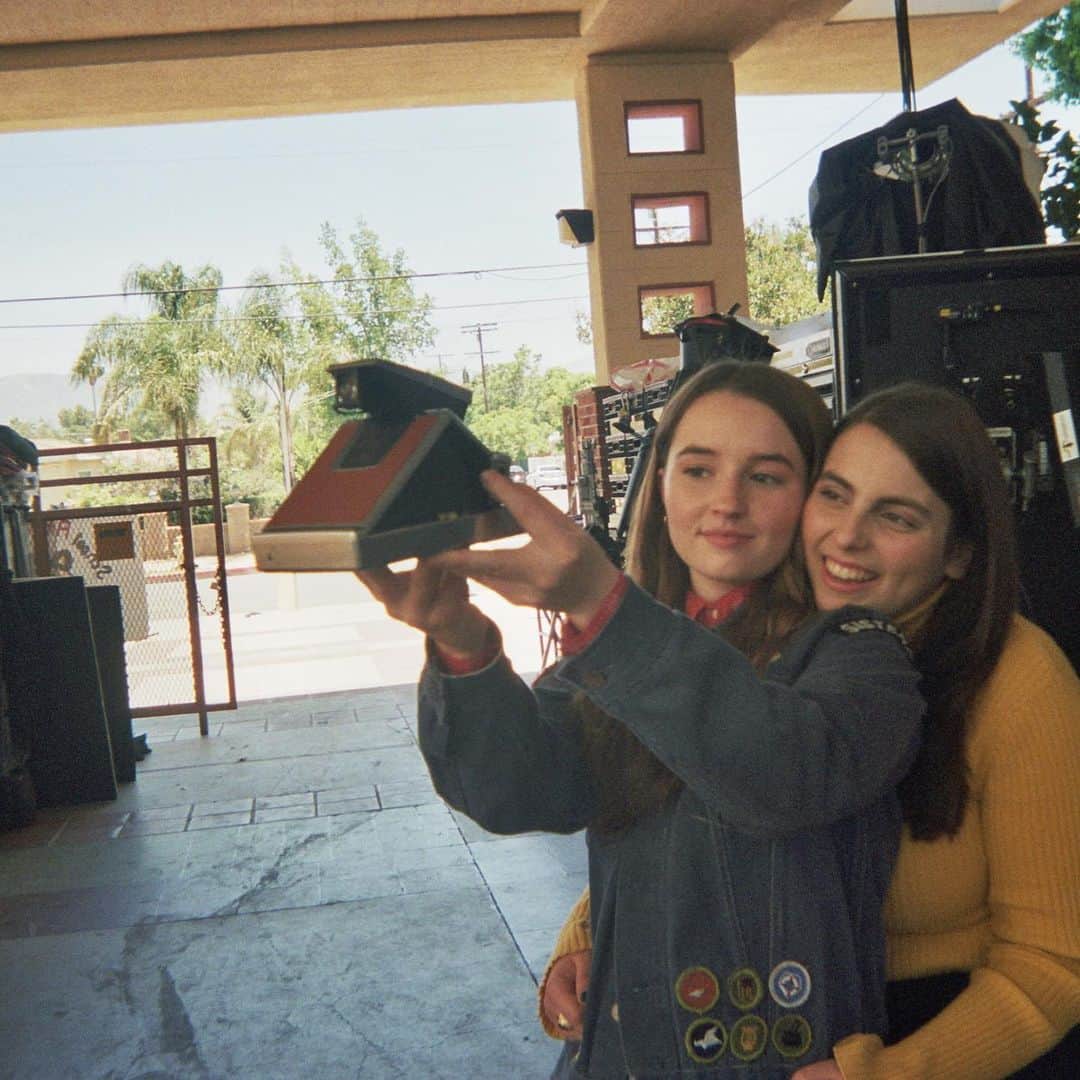 ケイトリン・ディーヴァーのインスタグラム：「I love her❤️ Happiest of birthdays to the sweetest pup @beaniefeldstein」