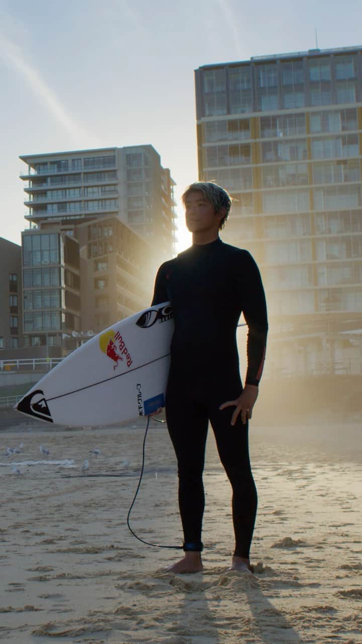 五十嵐カノアのインスタグラム：「The ocean means a lot to me and I want to do my 1% in taking care of it. If we can all do our part we can protect it for the future generations! I’m happy to be working with @shiseido as they are a part of the #WeAreOneOcean campaign. #ShiseidoSBAS #ShiseidoBlue @wsl @wslpure @shiseido」