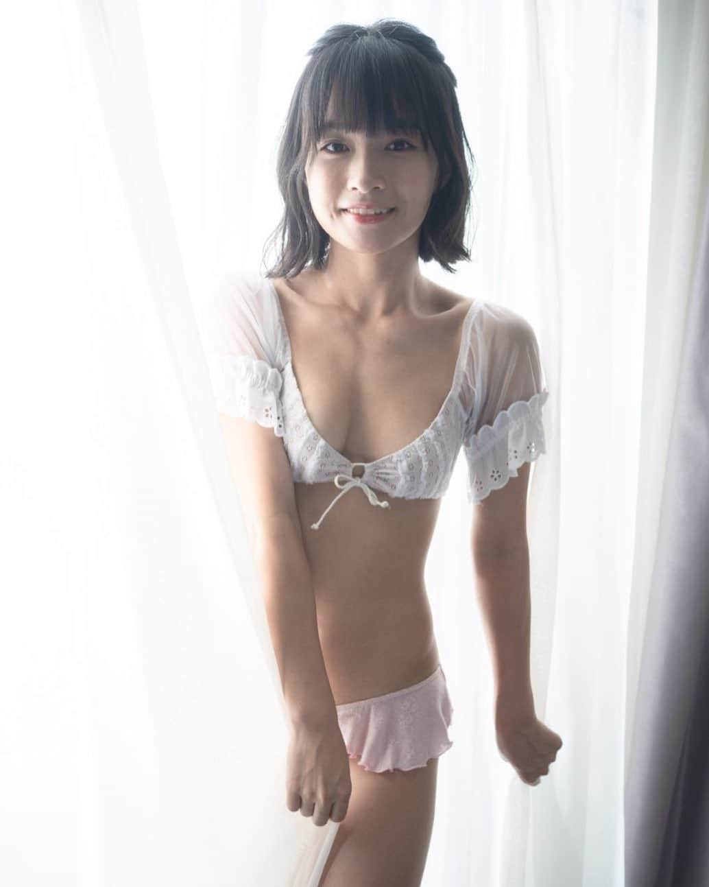 百川晴香さんのインスタグラム写真 - (百川晴香Instagram)「DVDイベントまであと２日👏💕 #japanesegirl #cute #followme #dvd25」6月25日 11時28分 - momokawaharuka