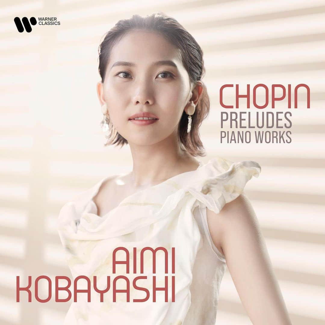 小林愛実さんのインスタグラム写真 - (小林愛実Instagram)「Out on August 27 🤍  For more details, please check the link in bio  #newalbum #chopin #prelude #aimikobayashi」6月25日 12時15分 - aimi923