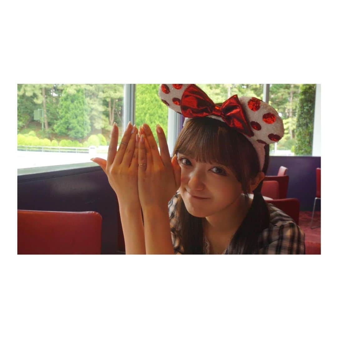 のインスタグラム：「容赦なく、撃つぞ😮‍💨  #東京ディズニーランド #ディズニーランド#東京ディズニーリゾート #ディズニーリゾート #ディズニーグッズ #ディズニーカチューシャ  #ディズニーコーデ #夢の国 #夢が叶う場所 #tokyodisneyland #tdl #tokyodisneyresort #disney #disneyland #disneystyle  #disneygoods」