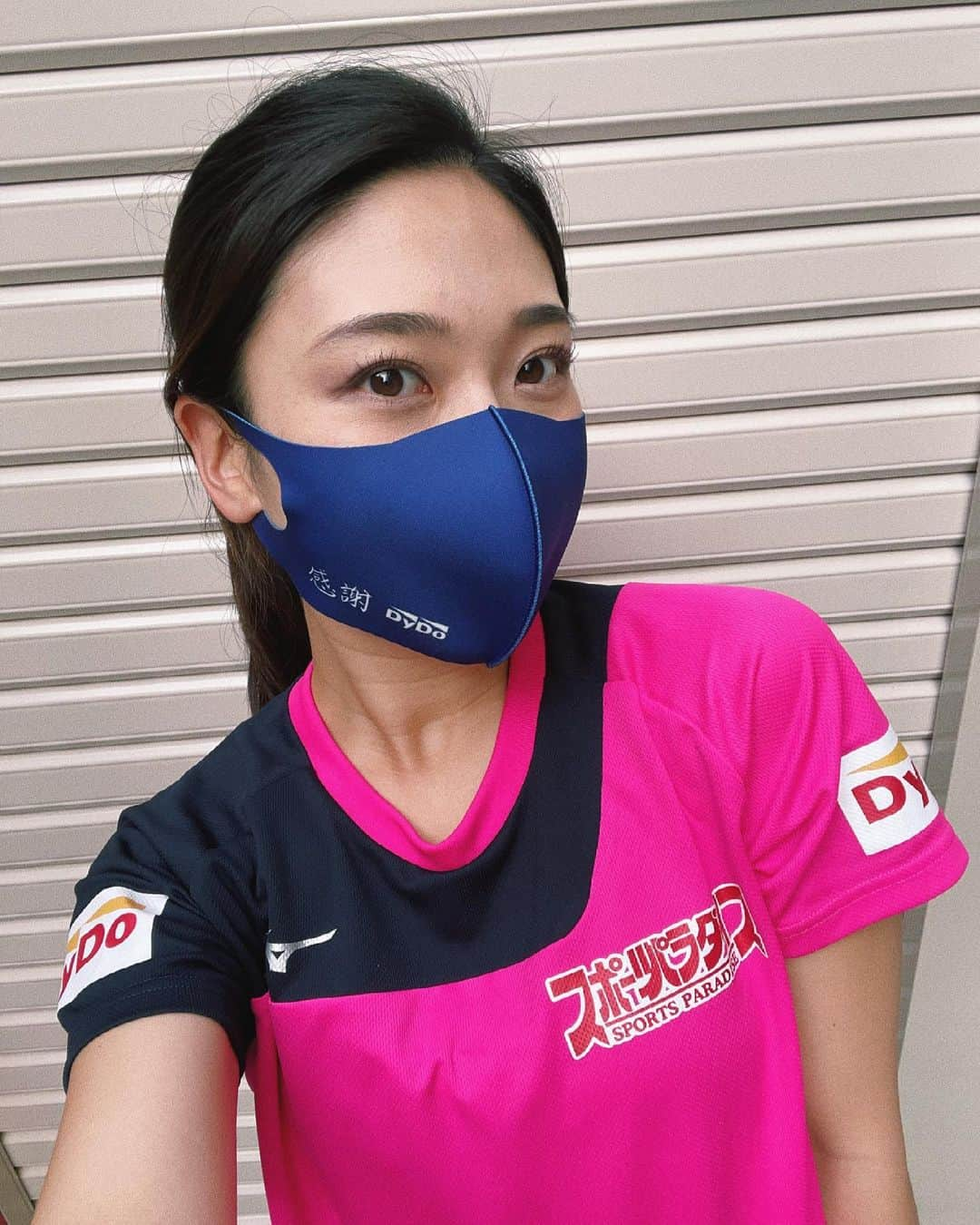 松田和佳さんのインスタグラム写真 - (松田和佳Instagram)「👟  今夜の「アナRUN」は熱海市をランしています💨  衣装は夏バージョンの半袖です☀️  今夜よる11:10からのスポーツパラダイス内での放送です！  ぜひご覧ください🌴  #静岡県 #静岡 #熱海市 #熱海 #スポーツパラダイス #スポパラ #アナRUN #DyDo」6月25日 19時37分 - waka_matsuda