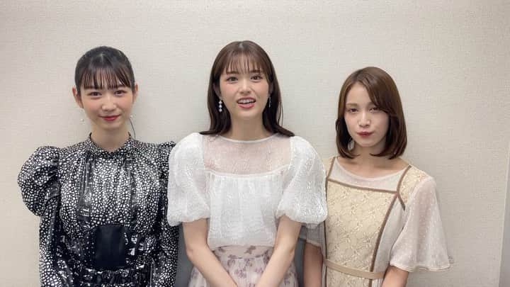 TBS「賭ケグルイ」のインスタグラム：「#賭ケグルイ #絶体絶命ロシアンルーレット  #岡本夏美 #松村沙友理 #中村ゆりか 登壇 大ヒット舞台挨拶でした❗️  皆さん楽しんで頂けましたか？✊✋✌️ お越しいただいた皆様は 是非SNSに感想お寄せ下さい📱  @okamoto_natsumi  @matsumura_sayuri_official  @yurikanakamura_official」