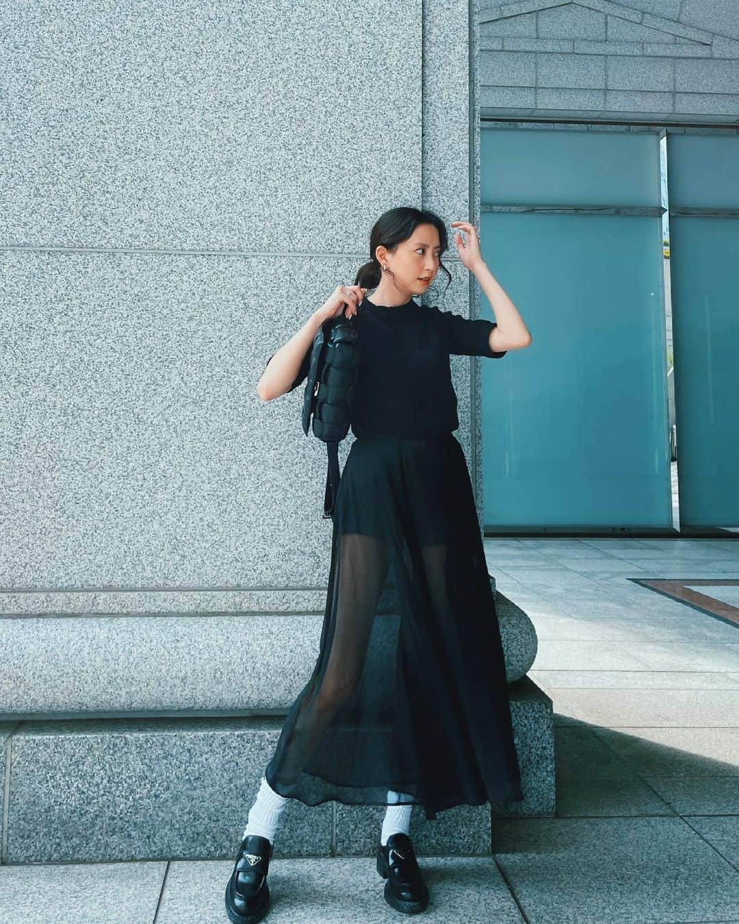 河北麻友子さんのインスタグラム写真 - (河北麻友子Instagram)「FASHION TOP: WRINN SKIRT: Resyuryu SHOES: Prada BAG: Bottega Veneta  #FASHION #OOTD #麻友コーデ」6月25日 21時05分 - mayukokawakitaofficial