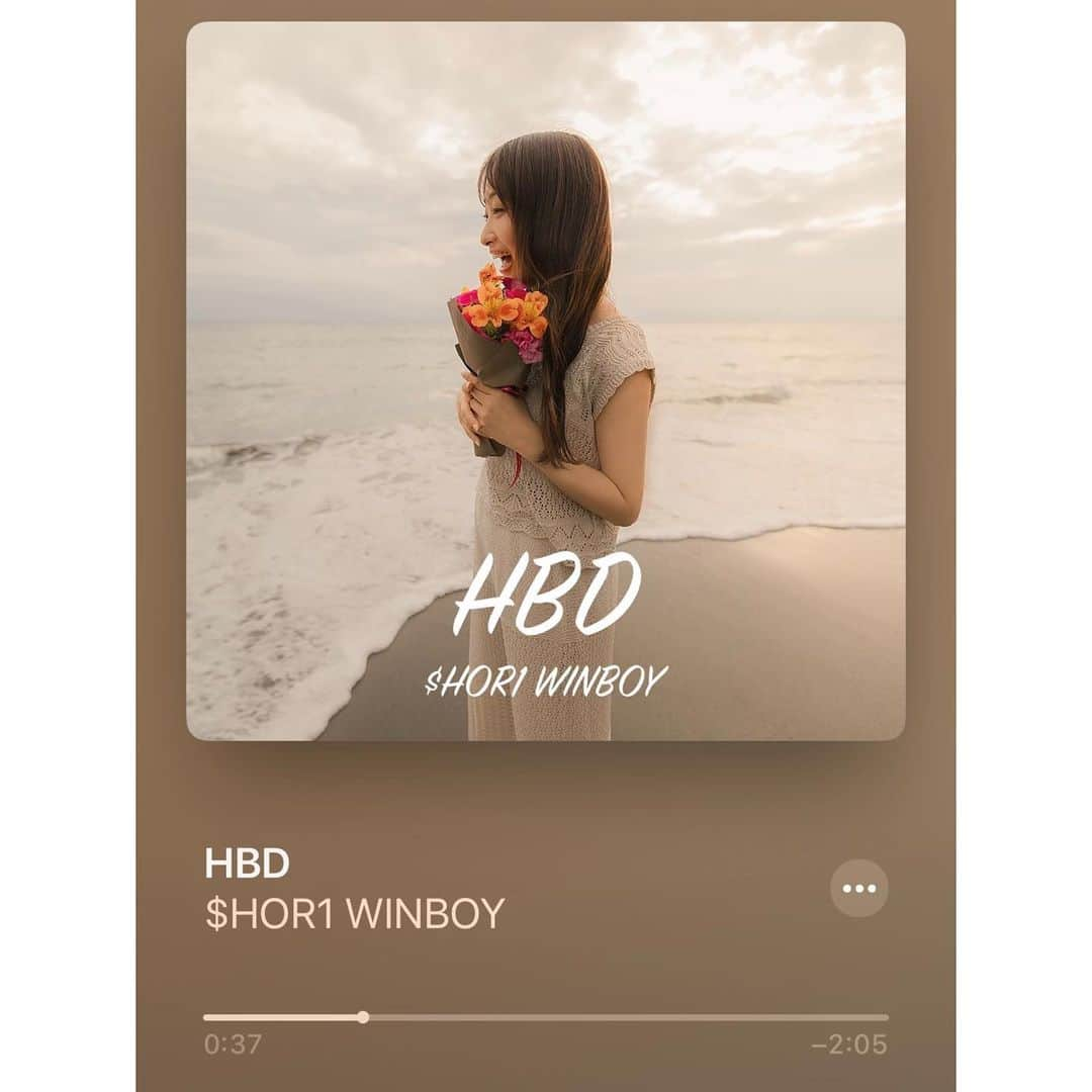 石川翔鈴さんのインスタグラム写真 - (石川翔鈴Instagram)「. $HOR1 WINBOYくんの楽曲 「HBD」のMVに出演させていただきました🎂💞  とっても素敵な楽曲に携わらせていただけて幸せです✨  是非大切な人を思い浮かべて聴いていただきたい曲です。 もちろんMVも沢山見てくださいね？🪞  🎶: @shori_winboy  🎥: @rengomi124」6月25日 21時32分 - karen__i328