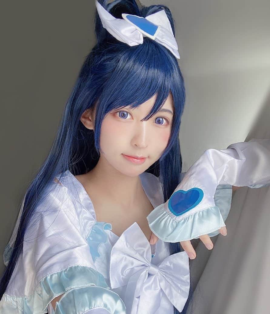 猫田あしゅさんのインスタグラム写真 - (猫田あしゅInstagram)「キュアホワイト💙 . . #cosplay #cosplaygirl #cosplayphoto #cosplayer #cosplayphotography #コスプレ #コスプレイヤー #コスプレ女子 #コスプレ撮影  #角色扮演 #角色扮演者  #コスプレイヤー自画撮り部 #selfie #自撮り#cosplayselfie #anime #プリキュア #precure #ふたりはプリキュア #キュアホワイト」6月26日 7時49分 - nekota_ashu