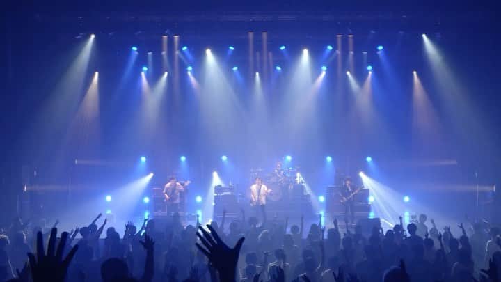 のインスタグラム：「【明日まで／アーカイブ配信中】 ⁡ “Wonderer Tour” 2021.6.23(水)EX THEATER ROPPONGI ⁡ アーカイブ配信は明日6/27(日)23:59まで。 ⁡ 視聴チケット(3,300円)は6/27 21:00まで購入できます。 ⁡ ぜひご覧ください。 ⁡ https://eplus.jp/ncis-st/ ⁡ #nothingscarvedinstone #ナッシングス #ncis #silversunrecords #wonderer #wonderertour」