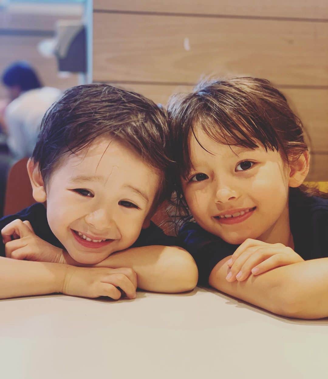 大桑マイミのインスタグラム：「happy Saturday🤍 思いっきり遊んでみよ🙌 #mylove」