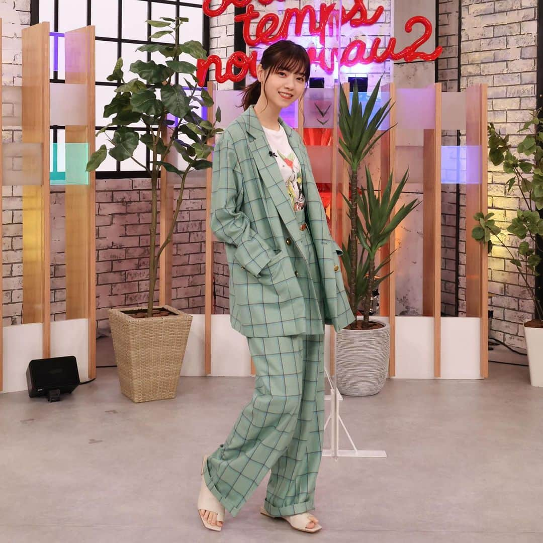 関西テレビ「グータンヌーボ2」さんのインスタグラム写真 - (関西テレビ「グータンヌーボ2」Instagram)「👗 #ななちゃんファッション 👠 　 ダブルジャケット、パンツ、tシャツ leur logette @leurlogetteofficial アクセサリー talkative @talkative_marotta 靴 HARMONY PRODUCTS @inter_chaussures FABIO RUSCONI @fabiorusconiofficial  #グータンヌーボ2 #fashion #ファッション #ファッションコーデ #おしゃれ #オシャレコーデ #スタイル #レディースファッション #西野七瀬 #ななちゃん #なぁちゃん #ななせまる」6月26日 15時54分 - gutan_ktv