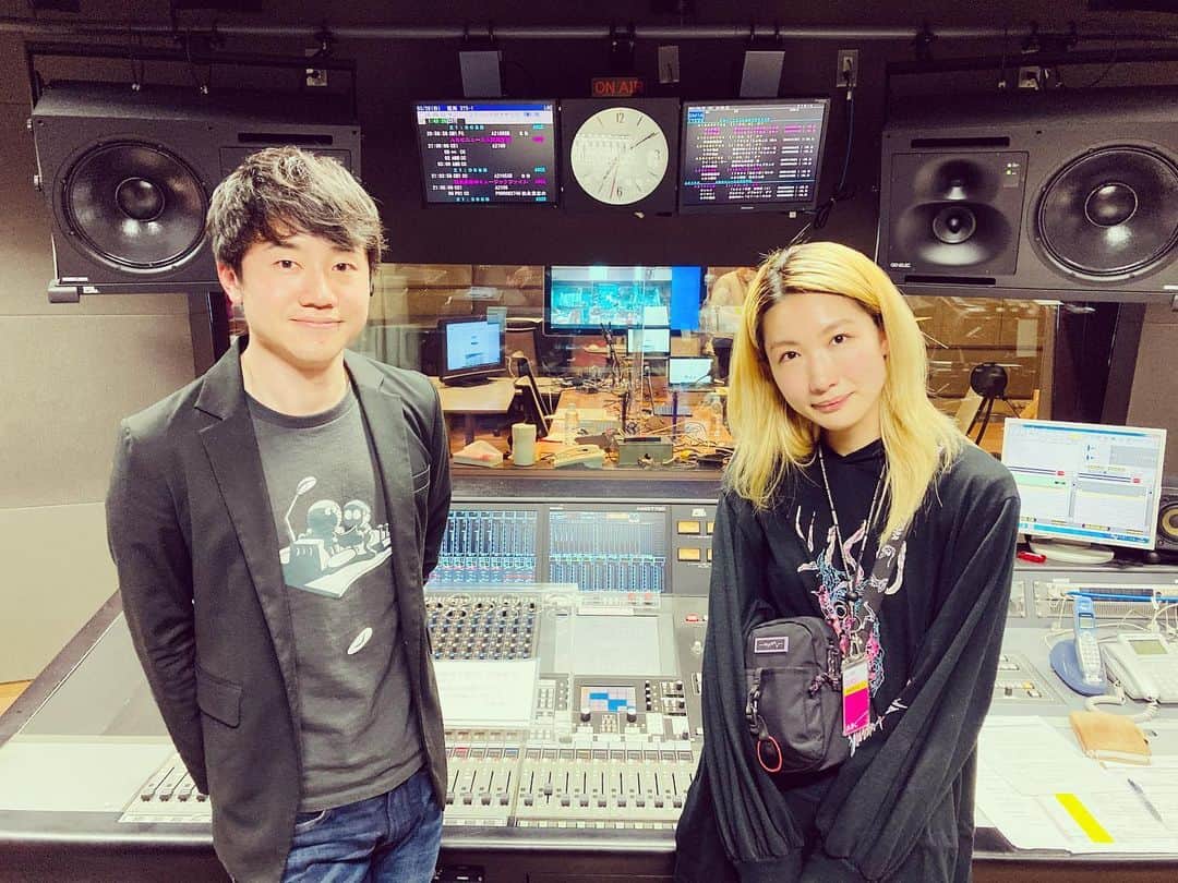 中嶋イッキュウのインスタグラム：「今日のよる！ 6/27（日）25:05～27:05 ABCラジオで特番2時間生放送がついに決定😭😭 「中嶋イッキュウのFUN!FAN!RADIO Presented by YOU」  内容がモリモリで、、、  クラウドファンディングで番組スポンサー＆制作スタッフを募った企画会議のおかげで どこまで言うていいのかわかりませんがただただ本当に嬉しい事しかないですーー ご褒美のような2時間、しっかり楽しんできます！！ ただただ歓喜してるだけの2時間になるかもしれないので、深夜にうるさいかもですが是非きいてください😂  誰か来たり、何かしら弾き語ったりなんかしたりするかもしれません。。(ボソッ」