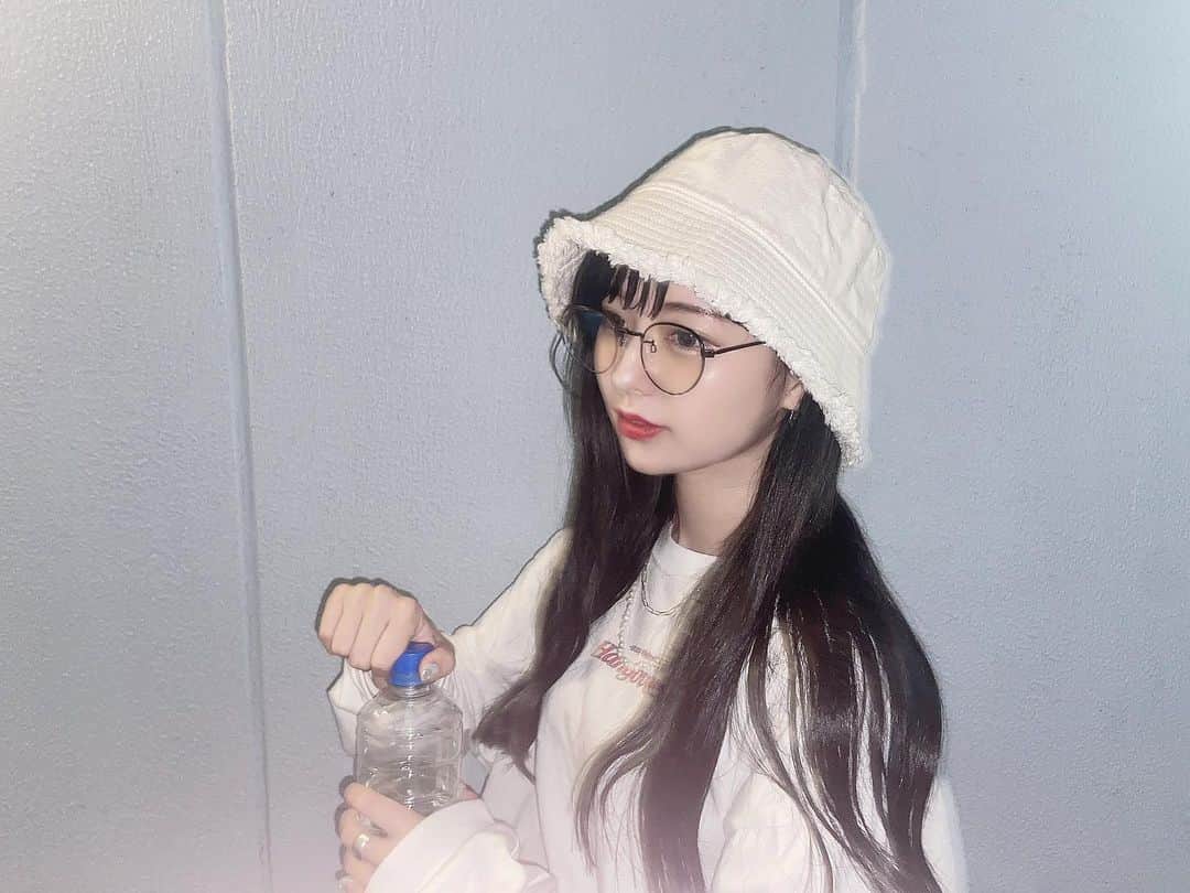 sarimaru(国木田さりまる)のインスタグラム：「夏の匂いがシタ。」