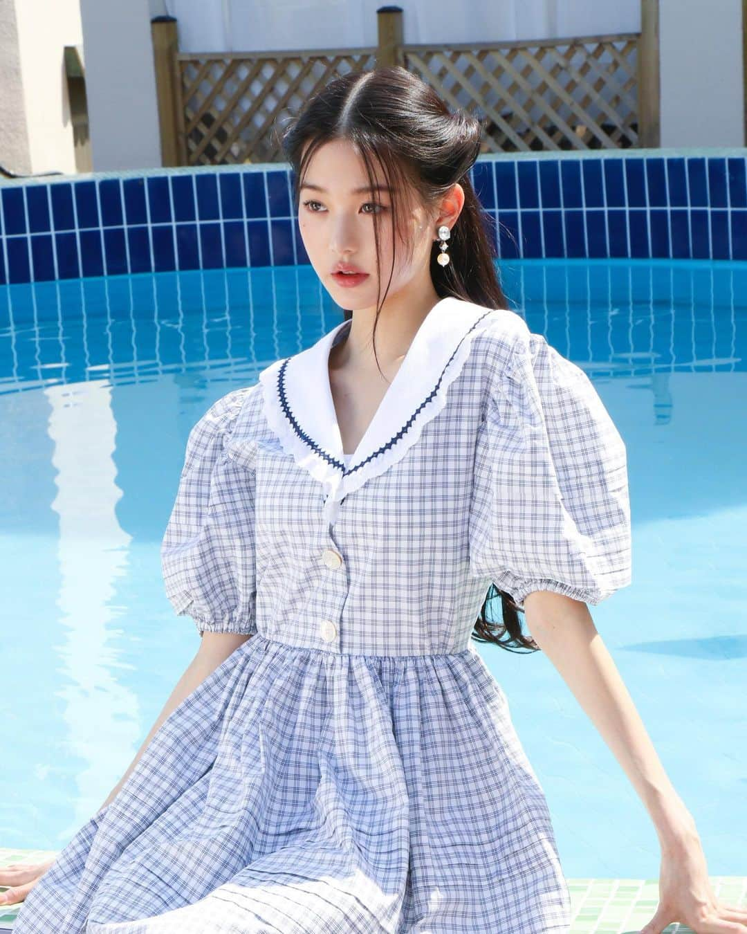 チャン・ウォニョンさんのインスタグラム写真 - (チャン・ウォニョンInstagram)「wonyoung X @miumiu 🏝 #IZONE #JANGWONYOUNG #WONYOUNG #아이즈원 #장원영 #원영」6月27日 11時26分 - wonyoung__ive