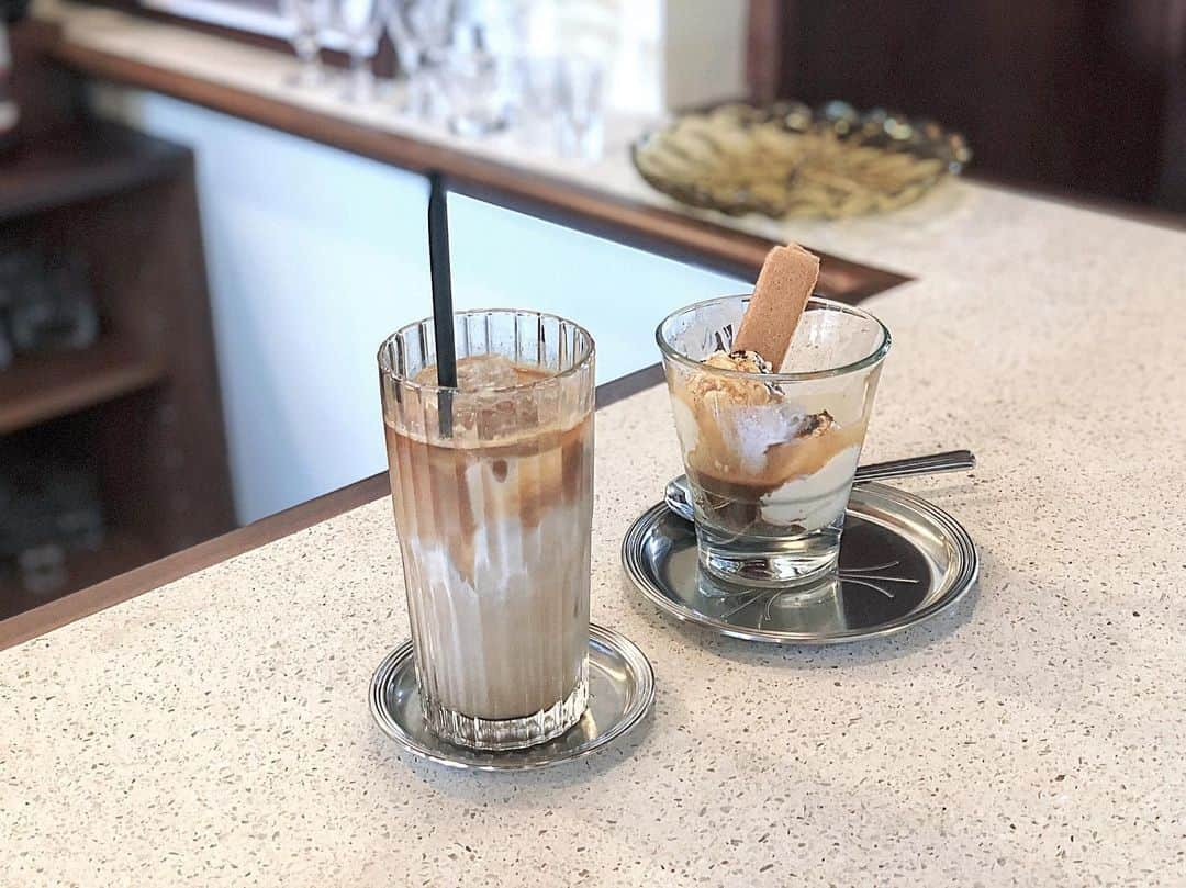 RiLiさんのインスタグラム写真 - (RiLiInstagram)「代官山に新しくできたBar＆Cafe⁣ Sputnik（スプートニク）☕⁣ .⁣ とろけるチーズケーキや⁣ 夏にぴったりなアフォガード🍨が人気みたい💭⁣ .⁣ 全席が立ち席でコーヒーや⁣ お酒を楽しめるの💕⁣ .⁣ お散歩のついでにさらっと寄って⁣ ひと休みするのにぴったりのお店だよ🐕⁣ ❣️❣️❣️⁣⁣⁣ RiLi.tokyoはみんなの⁣⁣⁣ 「なりたい」「やりたい」を応援💡⁣⁣⁣ .⁣⁣⁣ かわいいコーデやアイテム⁣⁣⁣ 注目スポットなどが撮れたら⁣⁣⁣ ハッシュタグ→#rili_tokyo を付けて投稿してね❗⁣⁣⁣⁣ RiLiで紹介しちゃうかも🤭⁣⁣⁣ ．⁣⁣⁣⁣ Special Thanks💋 Photo by⁣⁣⁣⁣ @amin_xx02⁣ @yyyu__98_⁣ @chankaho_dir⁣ @__fuyudayo0⁣ @senaaaa0309⁣ @kriuaasi⁣ @pon_k17⁣ @y_coups_⁣ @t.mai.0324⁣ @oi__mogoyo⁣ .⁣⁣⁣⁣ #スプートニク #代官山カフェ #代官山スポット #東京カフェ #ベージュ女子 #淡色女子 #ワントーンコーデ  # #rili_tokyo #おしゃれさんと繋がりたい #お洒落さんと繋がりたい #ファッション #패션스타그램 #ootd #outfit」6月27日 12時00分 - rili.tokyo