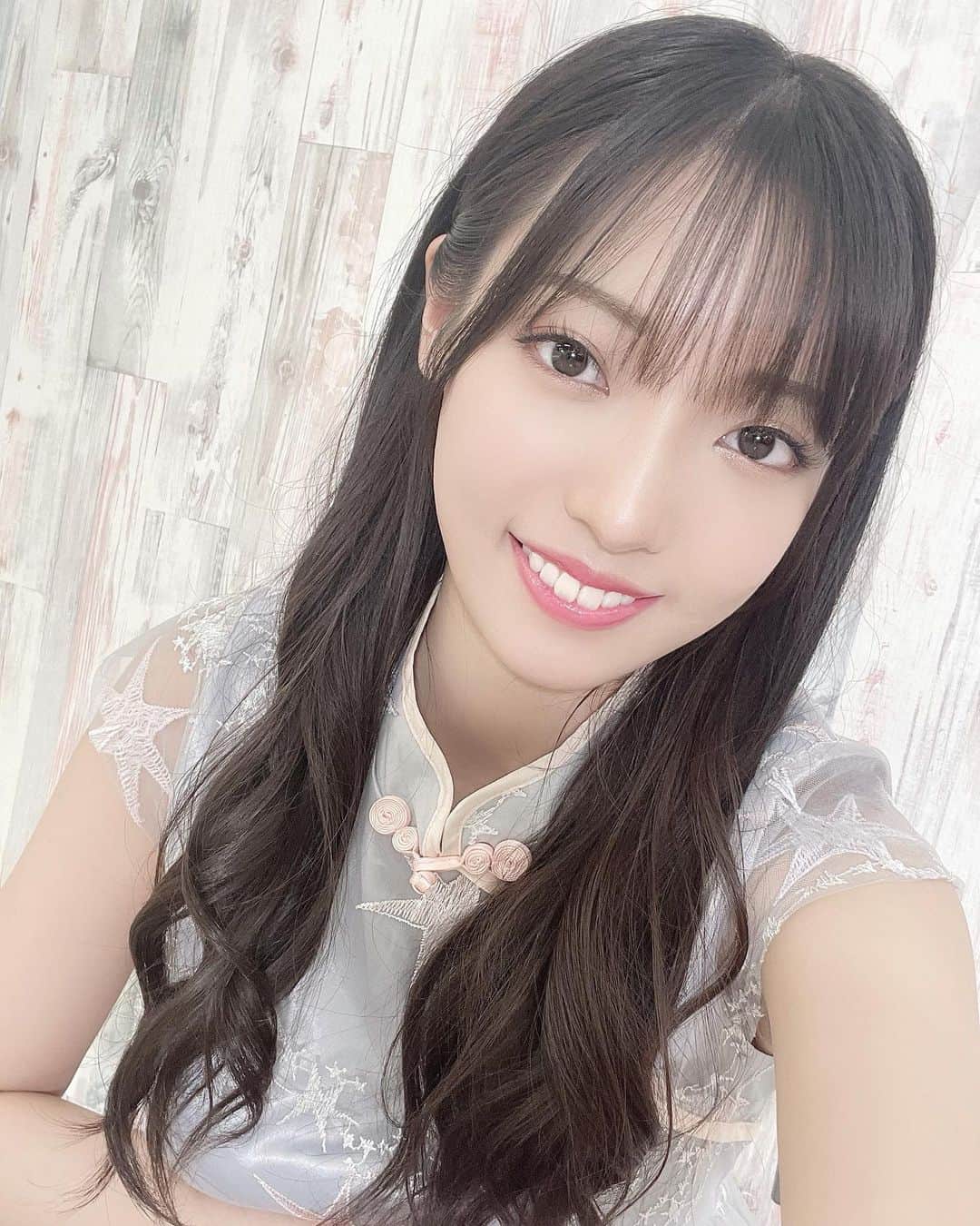 桜田愛音のインスタグラム：「おはのん🌸  昨日はWHIP撮影会に来てくれてありがとうございました🥰🙌  久しぶりの方や1ヶ月ぶりの方々が会いに来てくれて嬉しかった！！ 定期的に会えるって本当に嬉しい事だなぁ💭 いつもありがとう(*´꒳`*)♡  ※撮影会のお写真はTwitterのDMで受け取らせていただきます📸 ・ ・ ・ ・ ・ ・ ・ twitter→ sakurada_anon ←検索🔍 ・ ・ ・ #桜田愛音　#マグニファイエンタテイメント　#インスタグラビア #グラビア　#水着 #撮影会　#撮影 #撮影モデル #カメラ #メイク #camera #Shooting #makeup #girl  #photooftheday #selfie #tiktok」