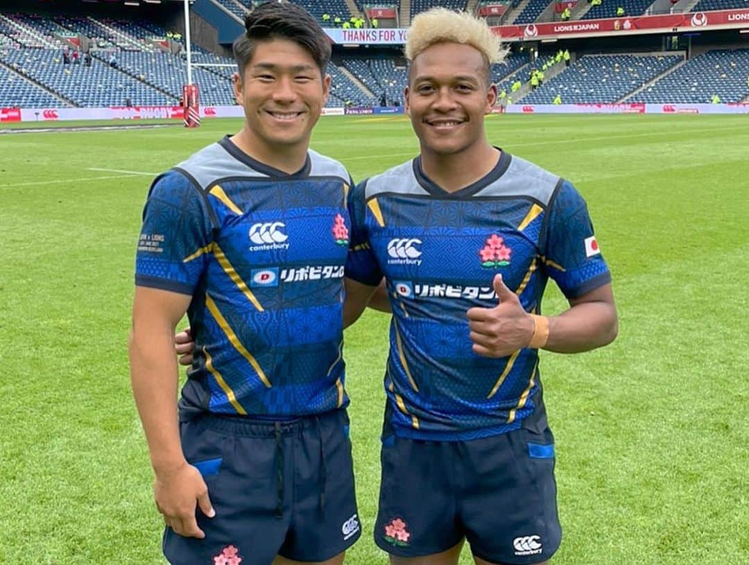 松島幸太郎のインスタグラム：「身体がぶっ壊れるかと思うぐらい今日は出し切った！ 最高の仲間達と夜中に最高の応援してくれた人たちに感謝です😊 今のジャパンはまだまだこれからも成長し続けます！ アイルランド戦もよろしくお願いしますね😎  Rusty start to the game but we can still prove how we can play! Big game ahead next week again let's prove it💪🏽」