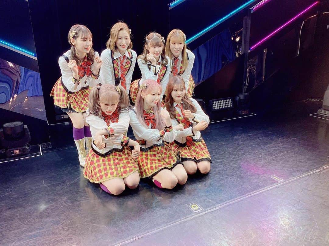 h3artbrak3rsさんのインスタグラム写真 - (h3artbrak3rsInstagram)「… #hkt48 #IZONE #아이즈원 #アイズワン  #sakura #宮脇咲良 #미야와키사쿠라 #さくら #anna #村重杏奈 #あーにゃ  #aoi #本村碧唯 #あおてん  #natsumi #松岡菜摘 #なつ、 ##mina #今田美奈 #みなぞう #serina #熊沢世莉奈 #せりーぬ shinamon #下野由貴 #しなもん #宮脇咲良壮行会 #HKT48劇場」6月27日 22時08分 - h3artbrak3rs