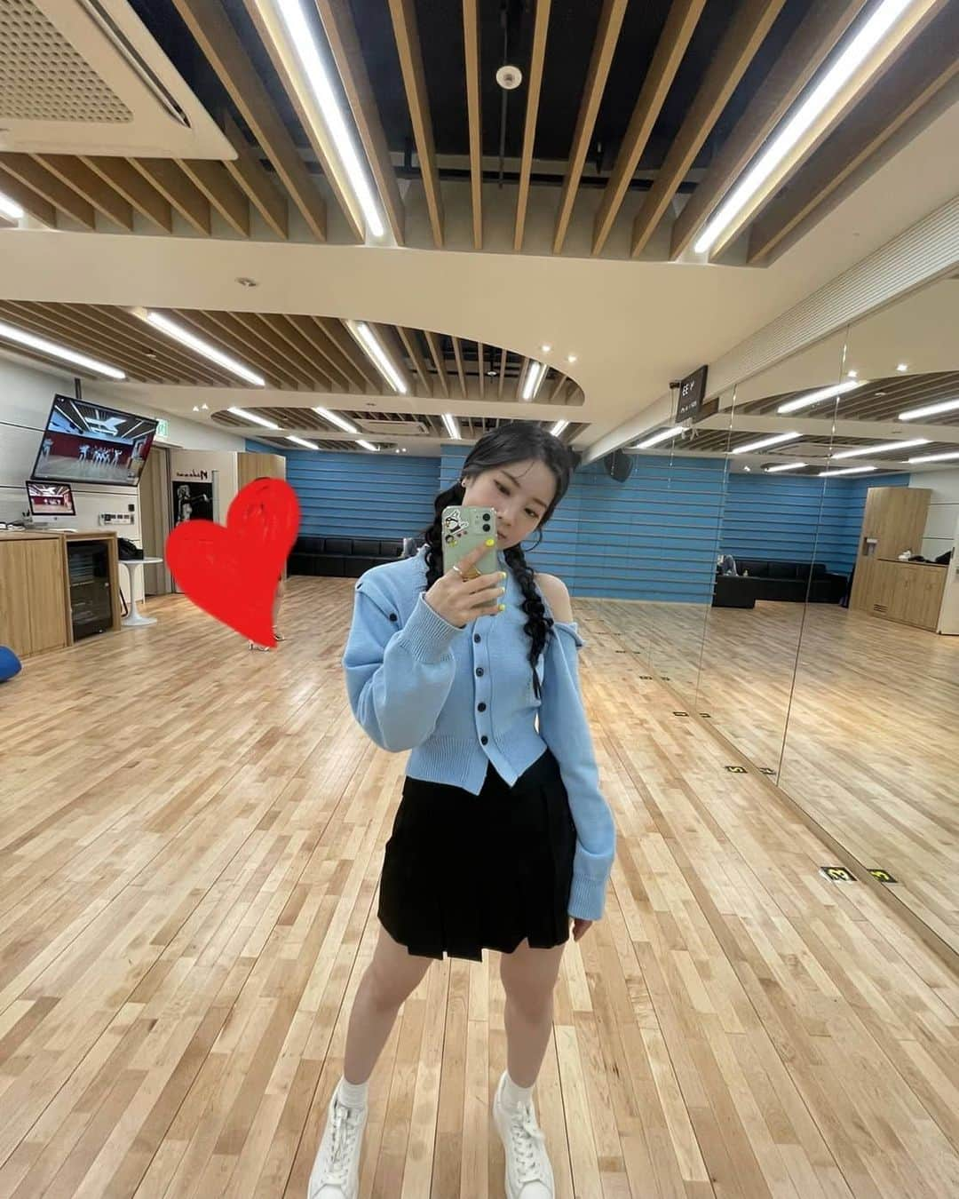 TWICEさんのインスタグラム写真 - (TWICEInstagram)「오늘💗」6月27日 21時09分 - twicetagram