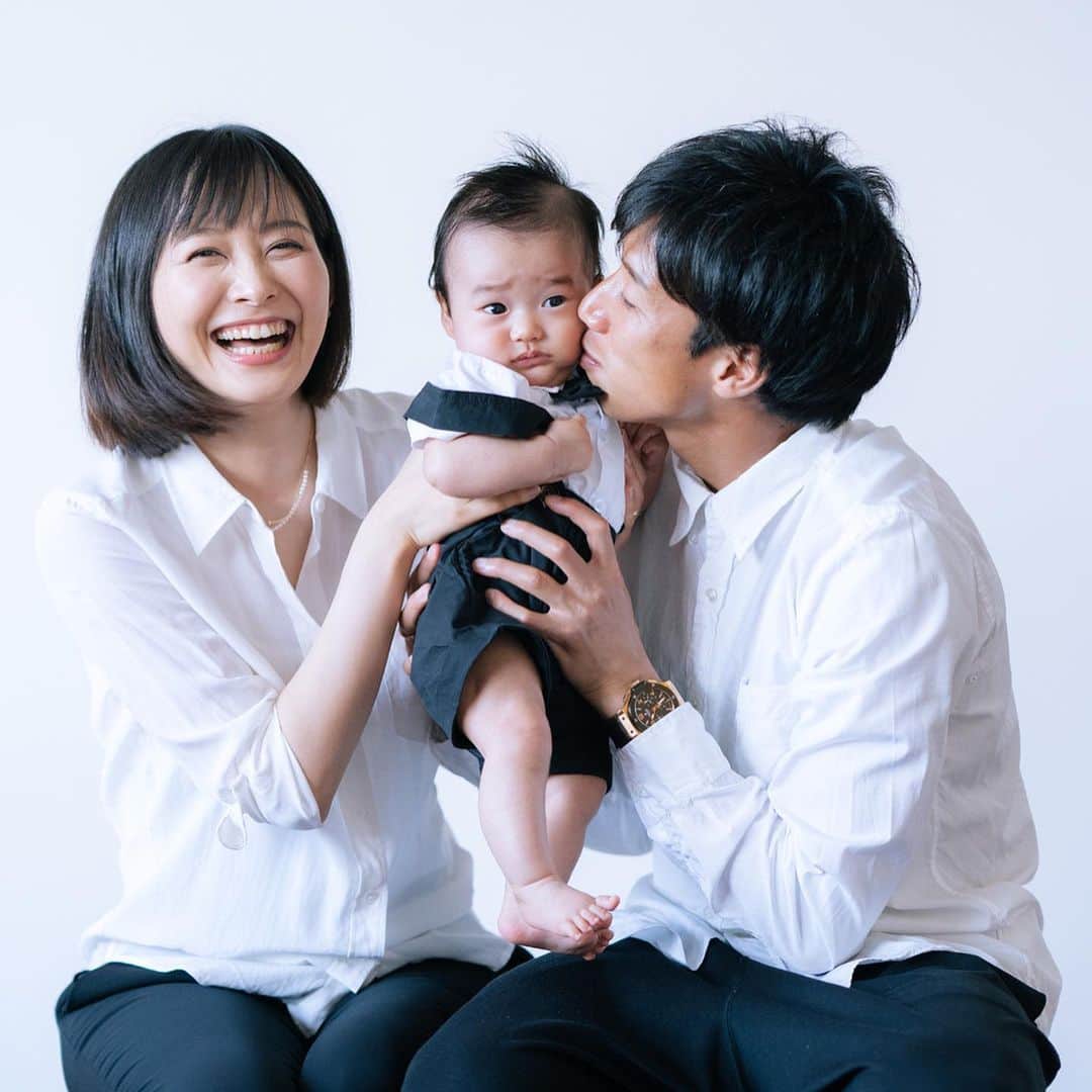 久冨慶子さんのインスタグラム写真 - (久冨慶子Instagram)「・ 33歳になりました！ 母になって初めての誕生日。 これまでとくるっと変わった生活。 毎日があっという間に過ぎていきます。 『自分の機嫌は自分で取る』が目標です！ 皆様これからもどうぞ宜しくお願いします✨✨ ＊ ＊ #誕生日 #33歳 #皆様いつもありがとうございます  #夫と息子よ日々の幸せをありがとう #今日は夫による #大津食堂 #特大のハンバーグ #アヒージョ #とっても美味しかった #お腹いっぱい #赤ちゃんのいる生活」6月27日 21時10分 - keiko0hisatomi
