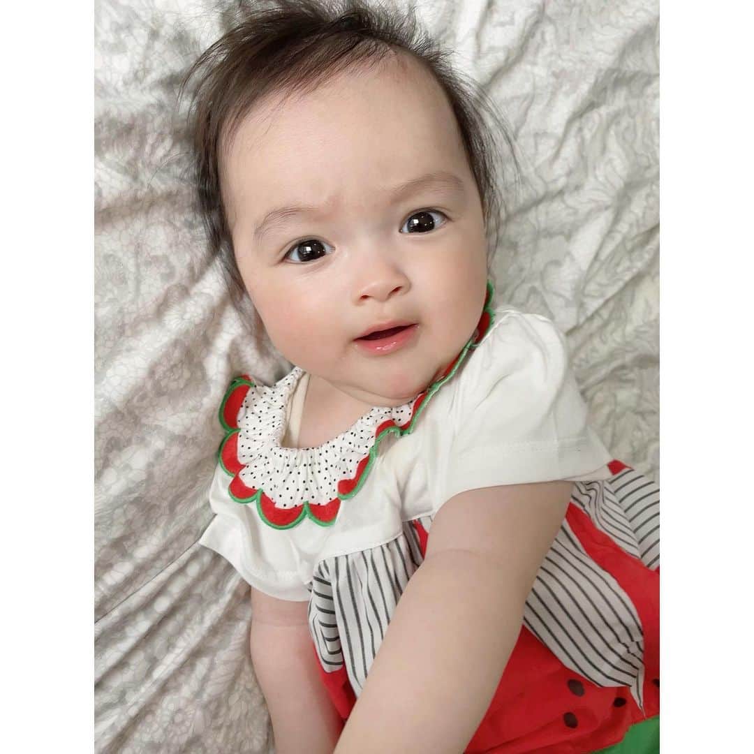 川崎希さんのインスタグラム写真 - (川崎希Instagram)「スイカちゃん🍉 100cmだけどぴったりだった😊 (いつもは80か90cm)  #赤ちゃんコーデ #watermelon」6月27日 13時38分 - kawasakinozomi