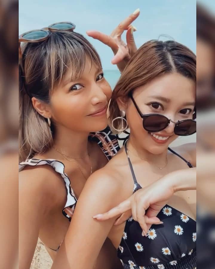 池田沙代のインスタグラム：「✌🏾👱🏾‍♀️🧡✌🏽👱🏽」