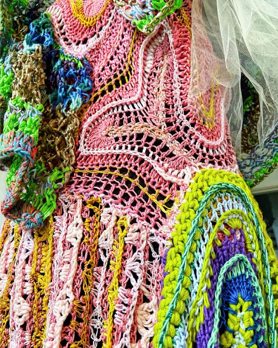 蓮沼千紘さんのインスタグラム写真 - (蓮沼千紘Instagram)「detail. . .  Crochet&Knittingneedle.🧶  #knit#knitwork#handwork #chihirohasunuma #aneddy #knitdress#costume#fashion  #summerknit」6月27日 15時08分 - knitchihiro