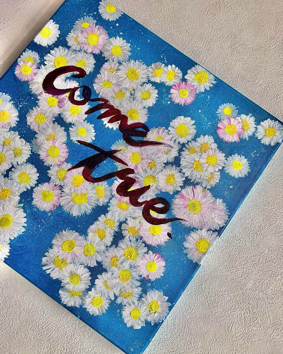澤田友美のインスタグラム：「. come true!🌼It's okey🌈✨ . . . #painting #drawing #flowers」