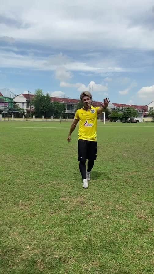 のインスタグラム：「一緒に運動やりたい方は是非ご連絡を♪ 広いピッチで幅広くトレーニングしてるし、運動したい方は初心者でも出来るかトレーニングもいっぱい^ ^」