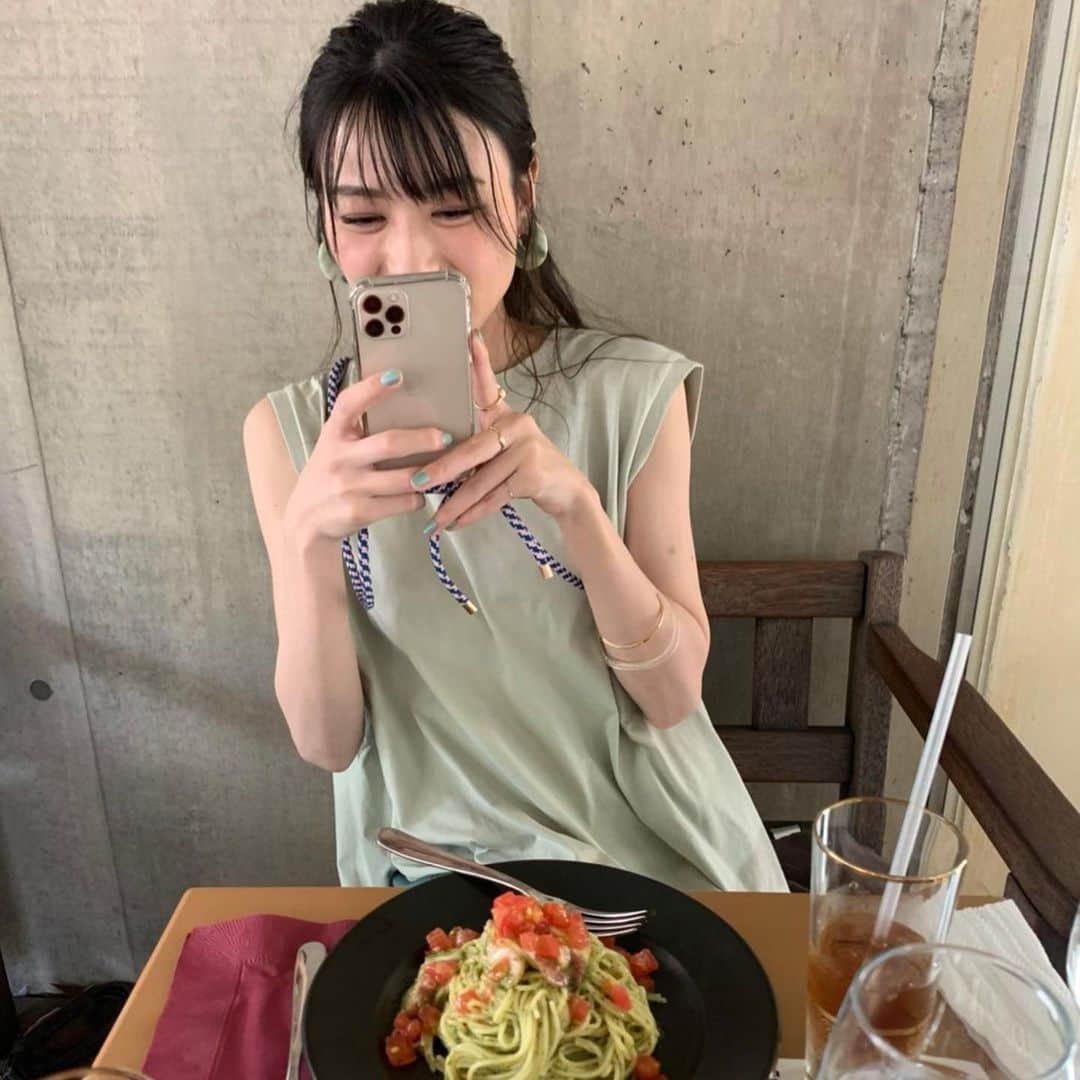 矢島舞美さんのインスタグラム写真 - (矢島舞美Instagram)「. 前に#日比美思 ちゃんと展示会に行った日の写真‼︎ ランチがめちゃくちゃ美味しかったよ(T ^ T)♡ 日比ちゃんが撮ってくれてたぁ♡（ ; ; ） . . #ランチ#パスタ#パンケーキ」6月28日 20時20分 - maimiyajima_official_uf