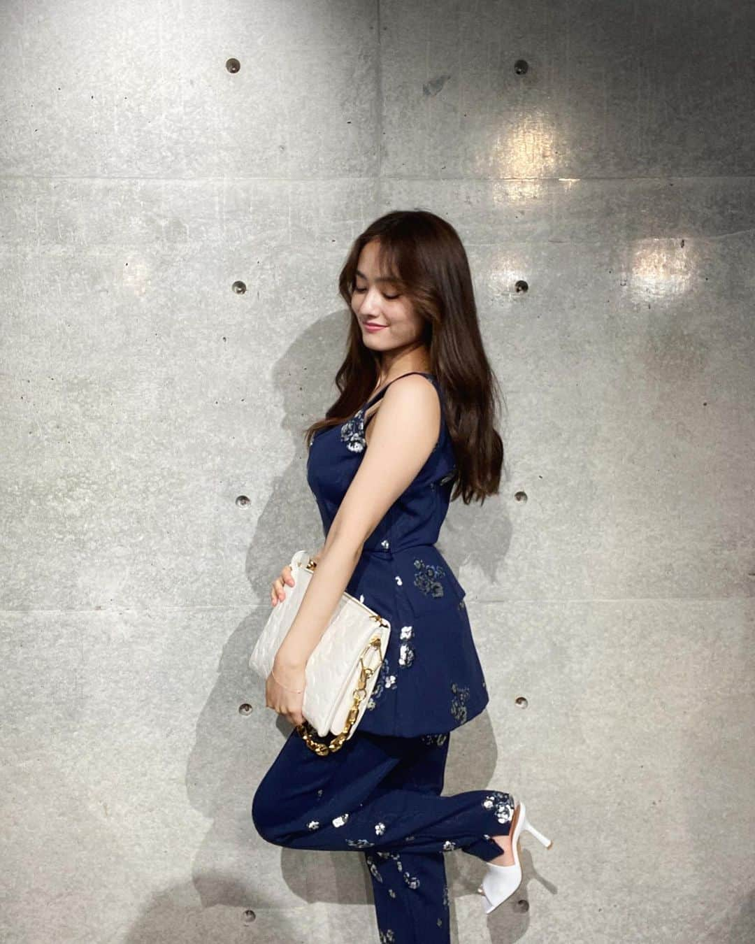 谷まりあさんのインスタグラム写真 - (谷まりあInstagram)「Today’s me 💖  今日もお疲れ様でした🥰 Bag #louisvuitton  Setup #togaarchives」6月28日 20時45分 - mariaaaa728