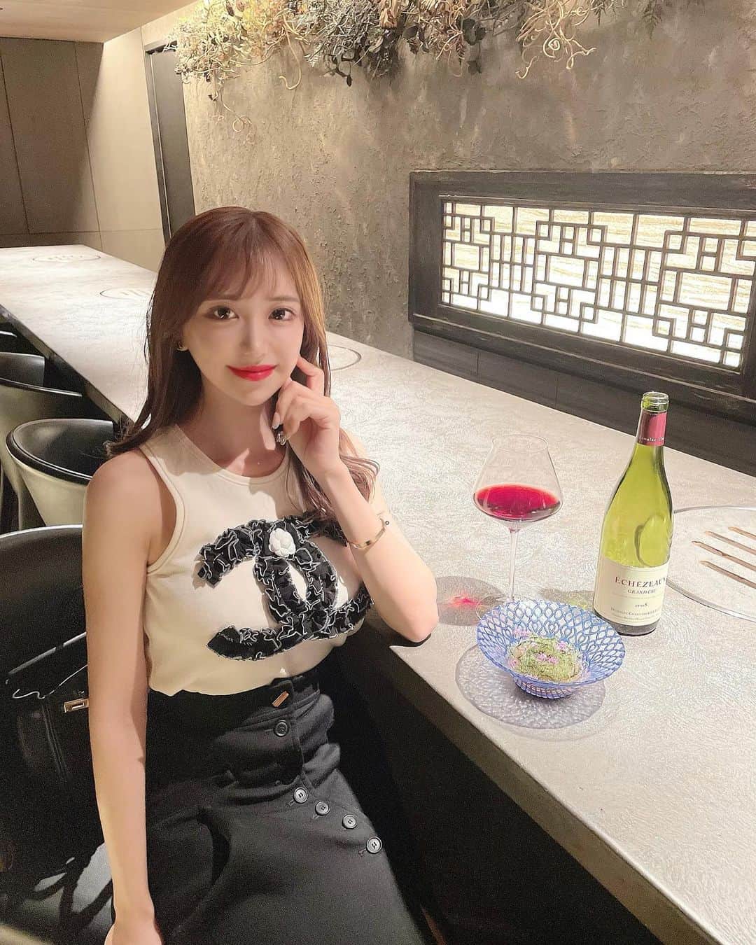 伴かなみのグルメインスタ