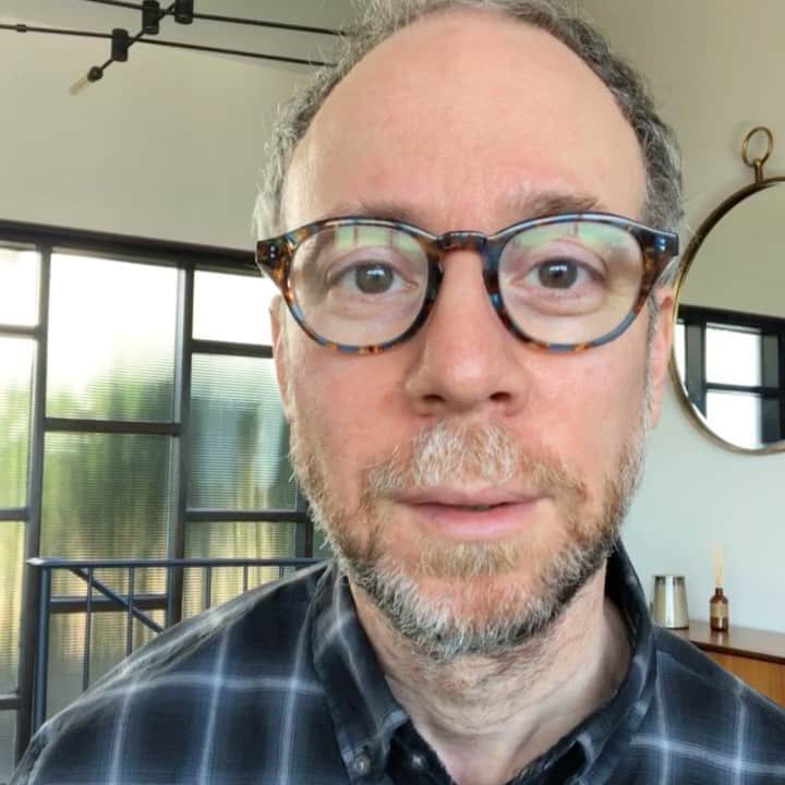 ケヴィン・サスマンのインスタグラム：「I’m on Cameo if you need me!  Cameo.com/KevSussman」