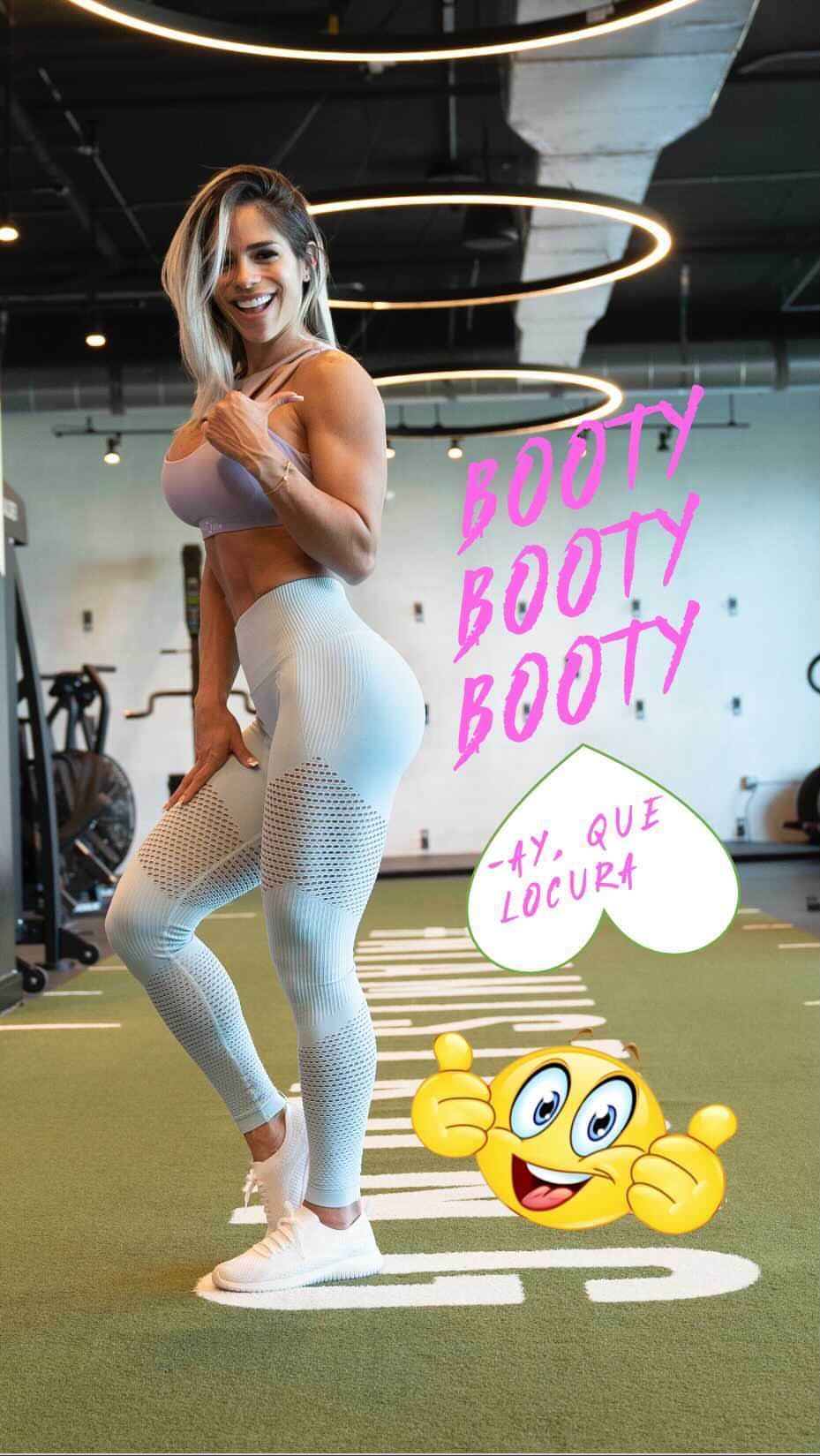 Michelle Lewinのインスタグラム：「…and you don’t know what to train…. A TIP: try this circuit! It’s a true Boost Blaster👍🏻 1️⃣25 repetitions  2️⃣24 steps 3️⃣1 minute, variable speed. 4️⃣15 repetitions 5️⃣a) 1st weight (heavy) 8 repetitions  5️⃣b) 2nd weight (medium) 12 repetitions 5️⃣c) 3rd weight (light) 20 repetitions   👉🏻Start over, and do this circuit 4 times👈🏻 -This will FOR SURE make that booty pop!🍑  Need a trainer, for gym or home workouts? Get the app FITPLAN and you’ll have me as your trainer🙋🏼‍♀️Try it out for free, link in my bio👍🏻  -Wearing @one0one_101 leggings and top❤️」
