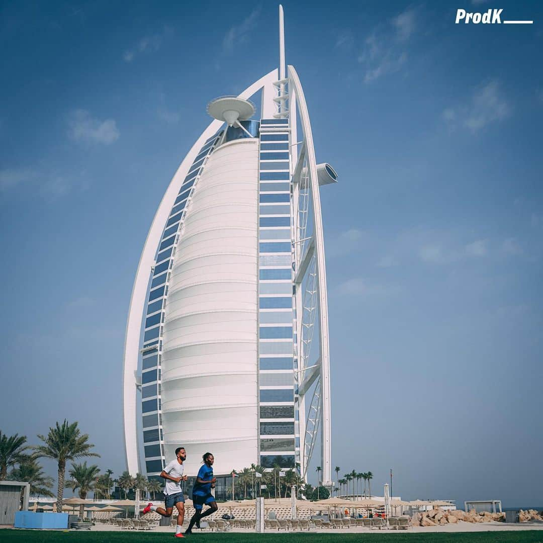 マプ・ヤンガ＝ムビワさんのインスタグラム写真 - (マプ・ヤンガ＝ムビワInstagram)「💪🏾⚽️🛠⏳ Training session avec @chris_elitedxb !   📸 : @prodk____  #training #football #dubai」6月29日 4時12分 - mapou.yangambiwa