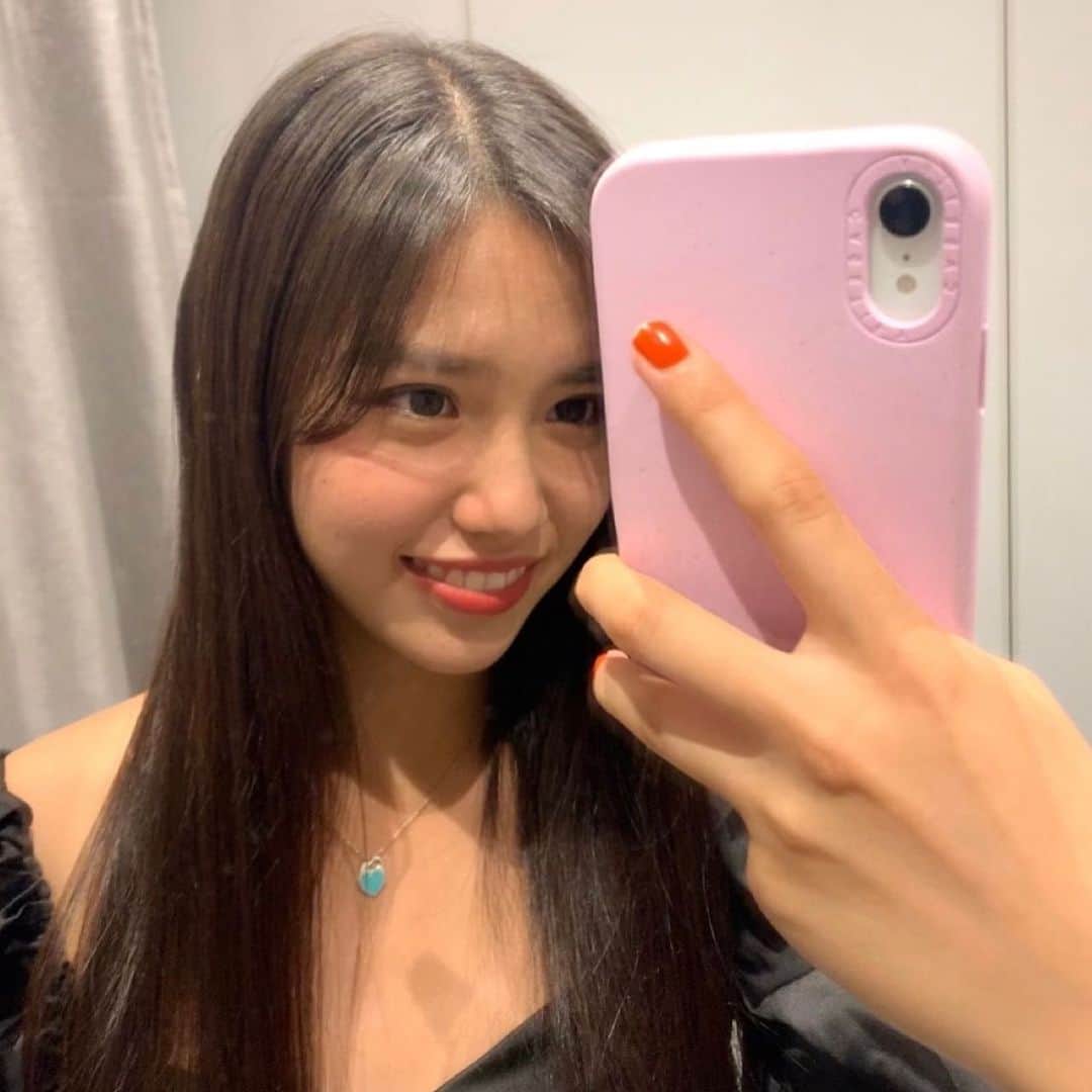 増田小春のインスタグラム：「@casetify @casetify_jp さんの iPhone case💗💓 ・ ・ ・ ラベンダー（パープル）カラーだよ🥰💕 きゃわいい🥺😵  #casetify #CASETiFY #showyourcolors #caseiphone #iPhone #nail #orange #purple #lavender」