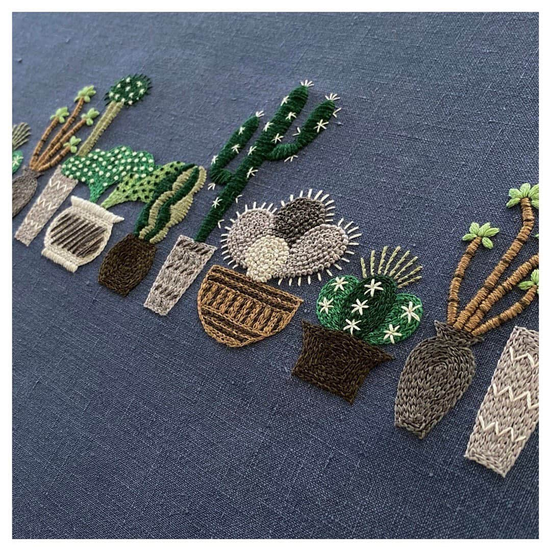 樋口愉美子さんのインスタグラム写真 - (樋口愉美子Instagram)「. Cuctus 🌵 サボテンの刺繍です。  #embroidery #handmade #forest #bear #yumikohiguchi #樋口愉美子 #ハンドメイド #刺しゅう #刺繍 #サボテン #サボテン刺繍 #サキュレント #Cuctus #botanical #summer #succulents #broderie #bordado #вышивка #자수 #needlework #handstitched #handembroidery」6月29日 20時40分 - yumikohiguchi