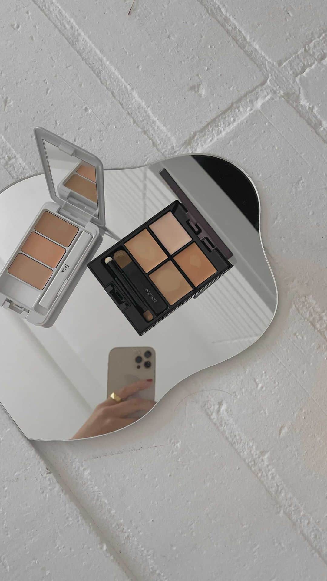 三苫愛のインスタグラム：「ipsa vs コスメデコルテ 皆様はどちらが好きでしたか？ #mitomamakeup」