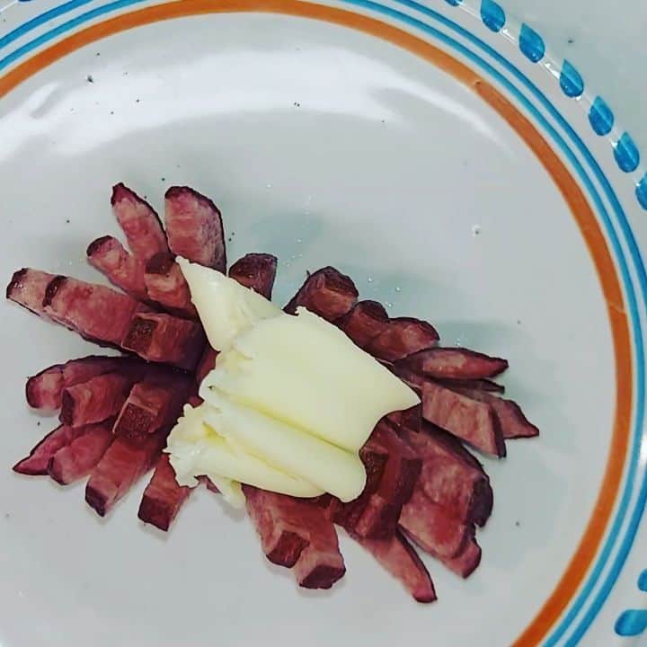 竹内都子のインスタグラム：「YouTubeに「フラワーポテト」アップしました～🥔  https://youtu.be/VTYWCDF1978  #竹内都子#じゃがいも #生胡椒 #米原の海塩 #youtube #アパッペマヤジフ #フラワーポテト」