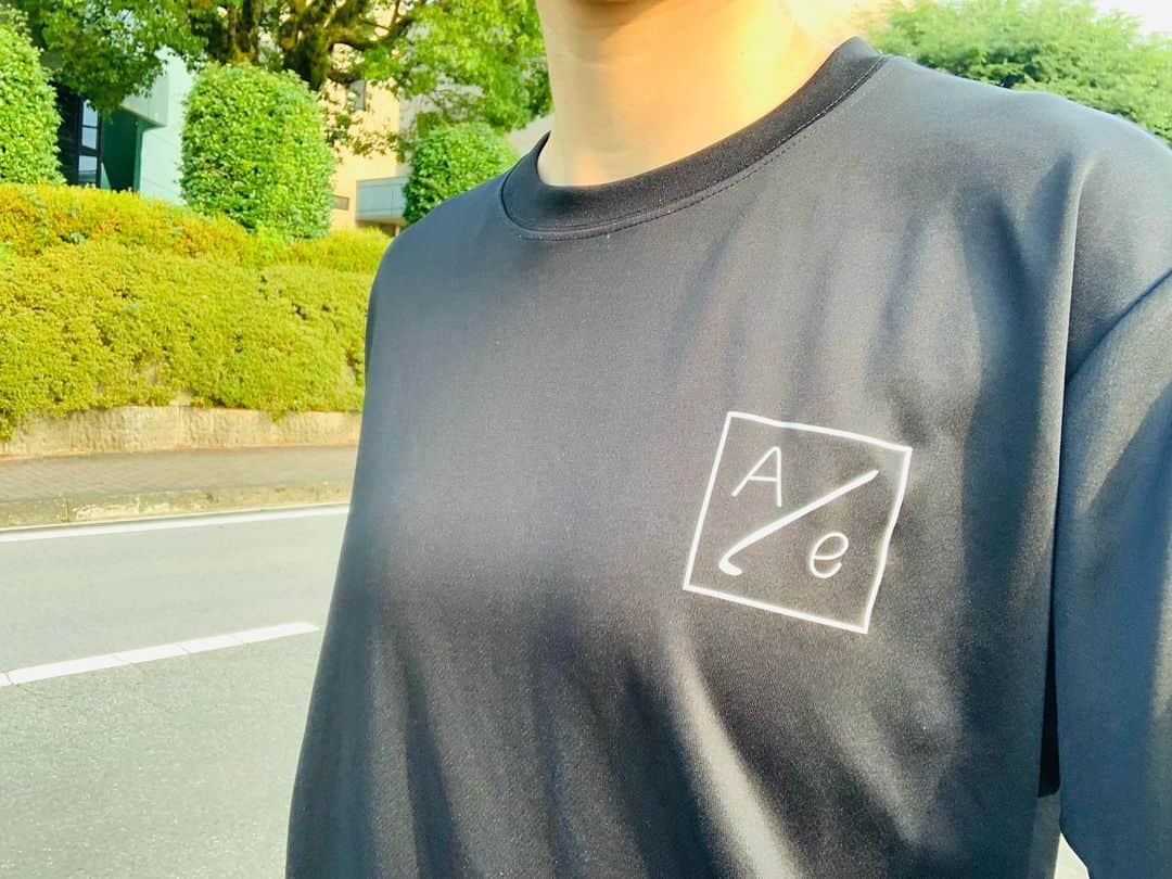 白岩蘭奈のインスタグラム：「. トレーニング時などお世話になってるTシャツのご紹介🙋🏻‍♀️ . 生地感サラサラで暑くなってきたこの時期にぴったりです👌🏻 . 他にも別のデザインなどありますので気になる方は  @ale_fukuyasan 覗いてみてください👀💭 . @ale_fukuyasan をフォローして、購入時私の投稿を見たと言っていただければ5％OFFクーポンが貰えるみたいなので是非チェック！！ . #バレーボール #スポーツウェア  #トレーニングウェア」