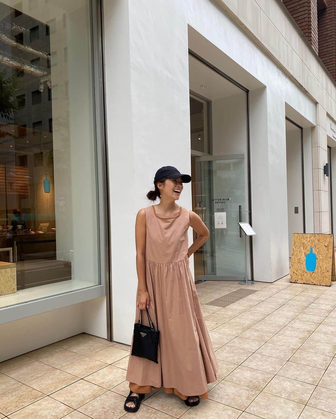 Risako Yamamotoさんのインスタグラム写真 - (Risako YamamotoInstagram)「大切なネックレスを落としてしまい、泣きながら探して、運良く見つけられました🤎🤎🤎  #ootd #fashion #coordinate」6月30日 12時30分 - risako_yamamoto