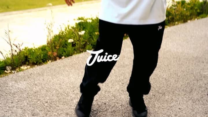 寿君のインスタグラム：「JUICE®︎ @juice_jp Summer'21 Coming Soon...🍹🏝☀️ 今回の新作とネックレスは絶対即完！？ 今週、発売情報を更新するのでアンテナ立てて楽しみにしてて下さい👍 #juice_jp #highlife_jp」