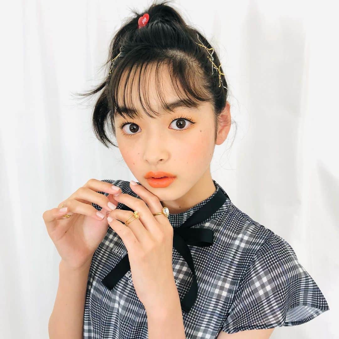 ニコ☆プチのインスタグラム：「🐏⭐︎  メリイがアルジーのイメモになったよ🤍  めりーあるじーの応援よろしくお願いします☺︎✨ アルジーはヘアゴムとかリングとか アクセサリーも可愛いからチェックしてみてね👌🏻💖  #滝口芽里衣」