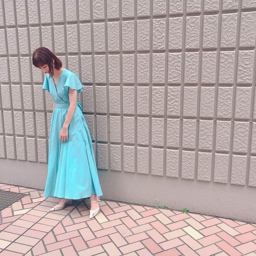 安田美沙子さんのインスタグラム写真 - (安田美沙子Instagram)「今日はイベントがありました👗  1年ちょっと前に次男を産んだ病院のすぐそばだったので、ご縁を感じました。  切迫で入院中に、部屋からずっと見ていた景色。懐かしいなぁ✨ 落ち着いたら助産師さんたちにお礼を言いに行きたいな🤍  素敵な水色のワンピース。 dress... @mariha_official   #mariha  #onepeace #event #懐かしい場所 #水色　#寒色がすき」6月30日 21時58分 - yasuda_misako