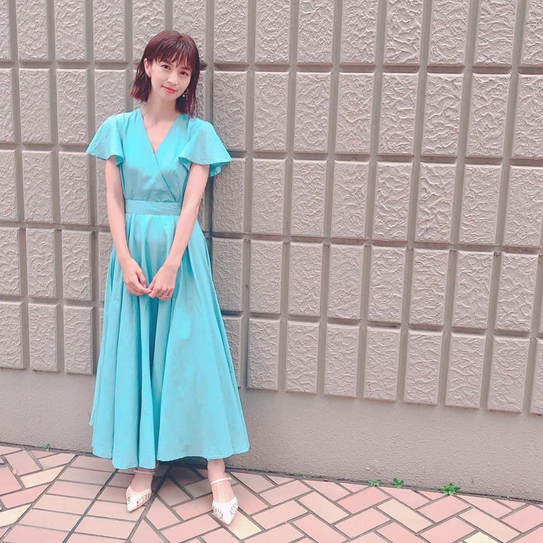 安田美沙子さんのインスタグラム写真 - (安田美沙子Instagram)「今日はイベントがありました👗  1年ちょっと前に次男を産んだ病院のすぐそばだったので、ご縁を感じました。  切迫で入院中に、部屋からずっと見ていた景色。懐かしいなぁ✨ 落ち着いたら助産師さんたちにお礼を言いに行きたいな🤍  素敵な水色のワンピース。 dress... @mariha_official   #mariha  #onepeace #event #懐かしい場所 #水色　#寒色がすき」6月30日 21時58分 - yasuda_misako