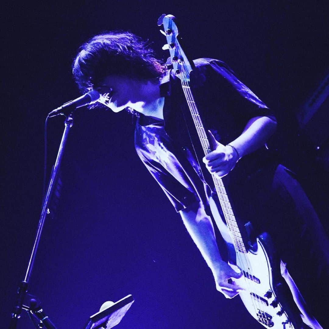 磯部寛之のインスタグラム：「Thank you Nagoya day 1. Hiro 名古屋初日ありがとう。楽しかった。ひろ #alexandros #tour #aleatorictomatotour2021 #nagoya #zeppnagoya #名古屋」
