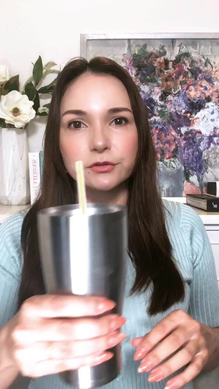 神崎メリのインスタグラム：「続きはニコニコ生放送❤️  https://sp.nicovideo.jp/watch/1625296027」
